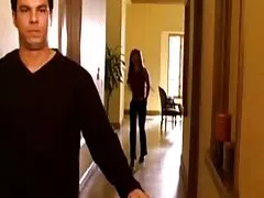 Oye, videos de sexo casero infraganti en el armario frente a Max.