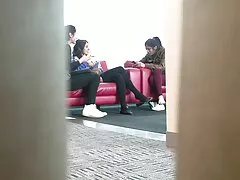 Los chicos malos deliran videos pillados caseros frente a la cámara.